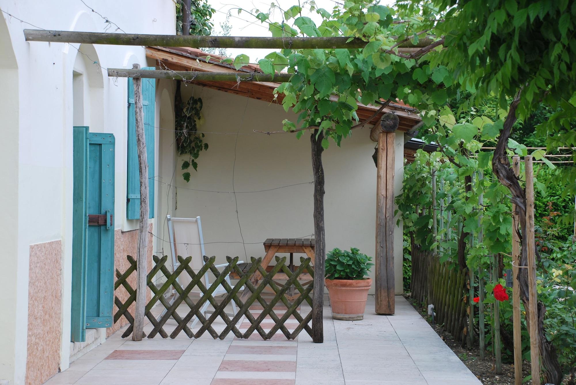 La Tinassara Bed & Breakfast Lazise Dış mekan fotoğraf