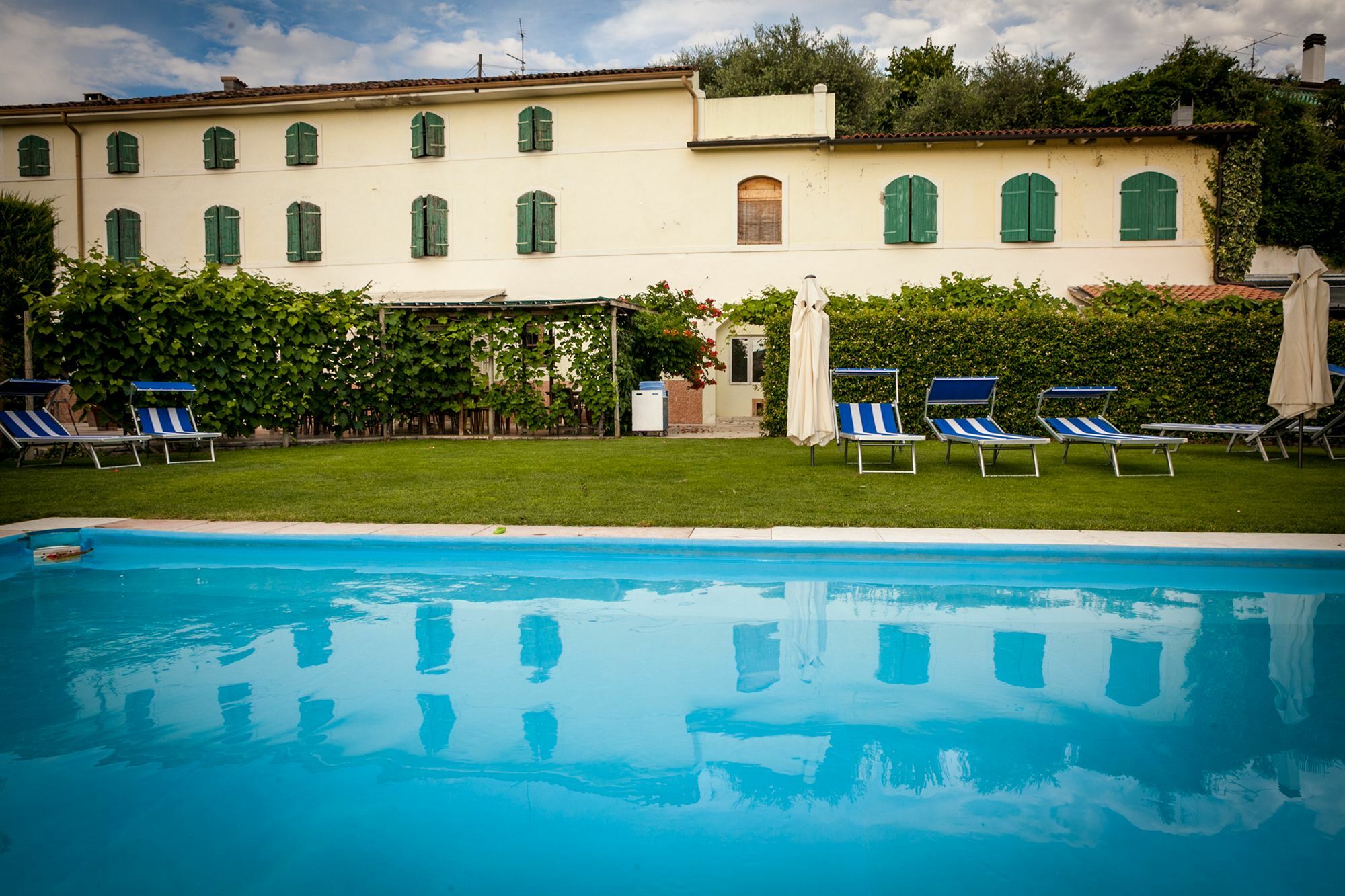 La Tinassara Bed & Breakfast Lazise Dış mekan fotoğraf